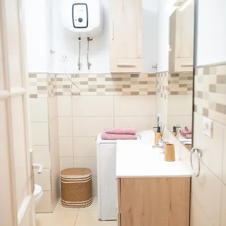 Cristianos Pool & Sun