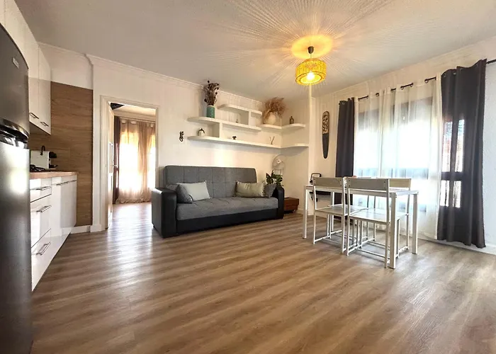 Cristianos Pool & Sun Apartament *