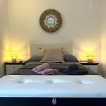 Apartman Cristianos Pool & Sun