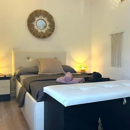 Cristianos Pool & Sun * Los Cristianos (Tenerife)