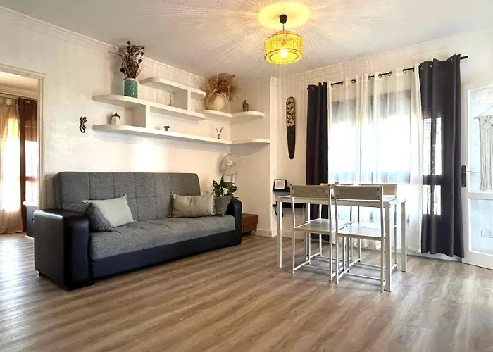 Cristianos Pool & Sun *